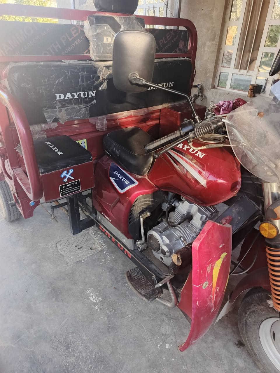 السلام عليكم اخوان ستوته للبيع ديوان شركة المصطفى مكفولة من كل شي موديل 23 رايدهه بمليونين وربع وبيهه مجال بسيط وهاذ رقمي للتواصل *********** مكاني التاجي
