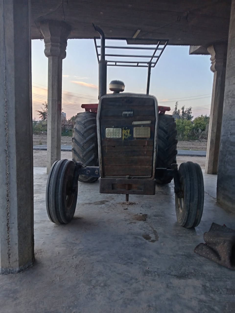 السلام عليكم ورحمة الله وبركاتة
مكينه فوركسن انجليزي موديل 79
مكاني بغداد سعر 10 مليون
***********
