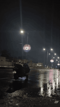 سلام عليكم دراجه سبيسي ياباني  للبيع نضيفه ما مفتوحه اخت لرمبه سلف +هندر +دبل أساره كربائيات شغاله 
مكاني كوت حي لجهاد زويريجات 
رقم تلفوني *********** 
لسعر مليون وبيه مجال
