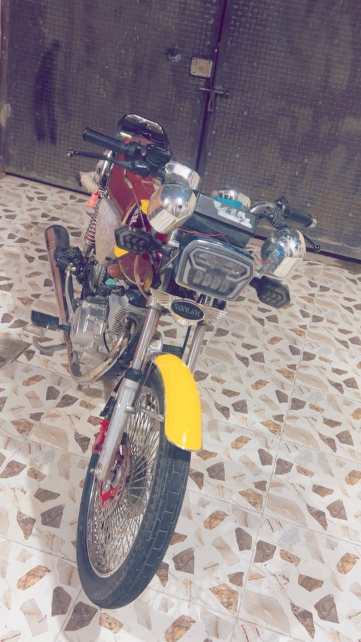 سلام عليكم تايكر ٢٤شكل ٢٥كفاله عامه اي نقص مابيها شلعه ومعدل خير من الله مكاني ديالى تقاطع القدس السعر ٧٣٠وبيه مجال هـ***********
