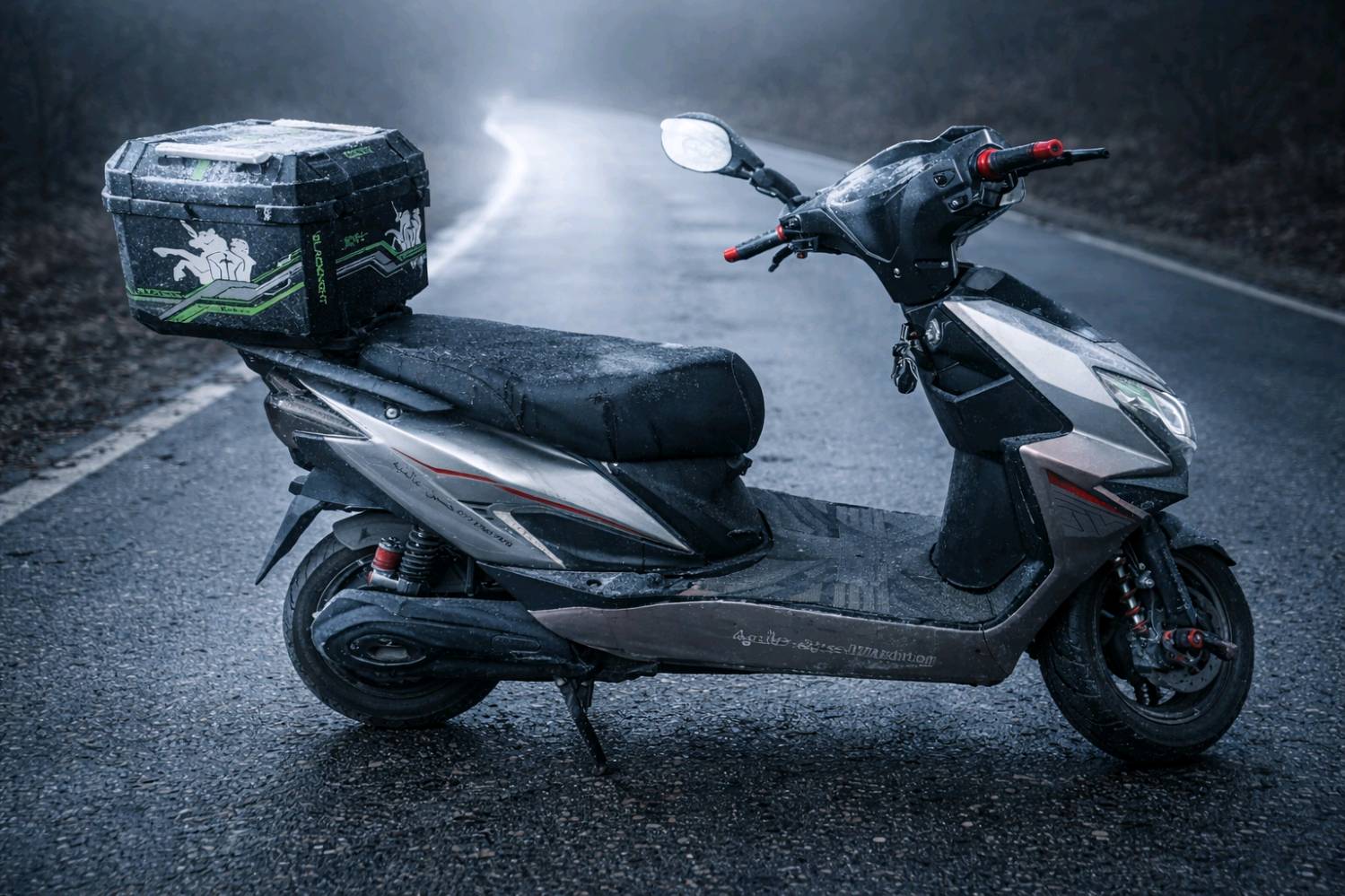 ⚡ المواصفات القوية:
• 6 بطاريات كبار
• ملف نحاس حجم 2000
• 🔐 دبل بصمة تشغيل + سويج
• 📡 تشغيل عن بُعد + نظام إنذار
• 💡 إشارات يمين ويسار + دبل إشارة
• 💡 لايت LED
• 🎮 مثبت سرعة
• 🏁 السرعة توصل 70 كم
• ⚙️ 3 نمر
• ⚙️ نظام Sport + نظام P
• 🔋 تمشيك تقريبًا 70 كم بالشحنة الواحدة
• 🛞 تايرات تيوبلس (عمليات)
• 📟 شاشة LCD بيها نظام تشخيص الأعطال
📍 المحافظة: بغداد – الحرية
💰 السعر: 700
📞 رقم الهاتف: ***********
الدراجة جاهزة وما تحتاج أي صرف
الجاد فقط 🔥