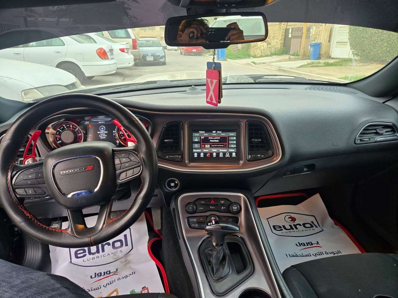 سلام عليكم جالنجر موديل ٢٢ رقم اربيل Gt
مواصفات عتياديه ماشيه ٣٠
كفاله سياره من صبغ وتبديل بيها بارد بدايه لبنيد ودعاميه مصبوغه مكينه 6 سلندر 3600 
كلش جديده السياره صدر كير مكينه كله جديد مكاني بغداد الدوره سعرها ٢٠٨ بيها مجال ***********
