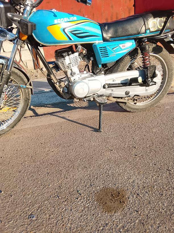 السلام عليكم دراجه تايكر موديل 2026 صارلها شهر ونزلتها جديده كفاله عامه اي نقص مابيها كولشي مابيها اوراق كامله رايدها 700 بيها مجال نتفق عليه خاص  وه عندك فقط دبل عواج خفيفه كلش اهم انقصلك من سعرها رقمي ***********
