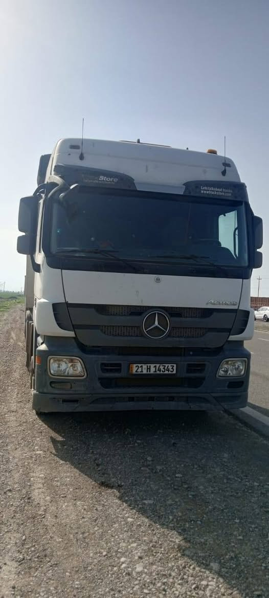 سلام عليكم
اكتروس تك ميكه  حاجب 2014 

1844 رتايدر ثلاجة برغي ما مفتوح بيها

عربانة عباس سليمانية 4 دناگير مرسمة عليها

***********

مكلف بالنشر
