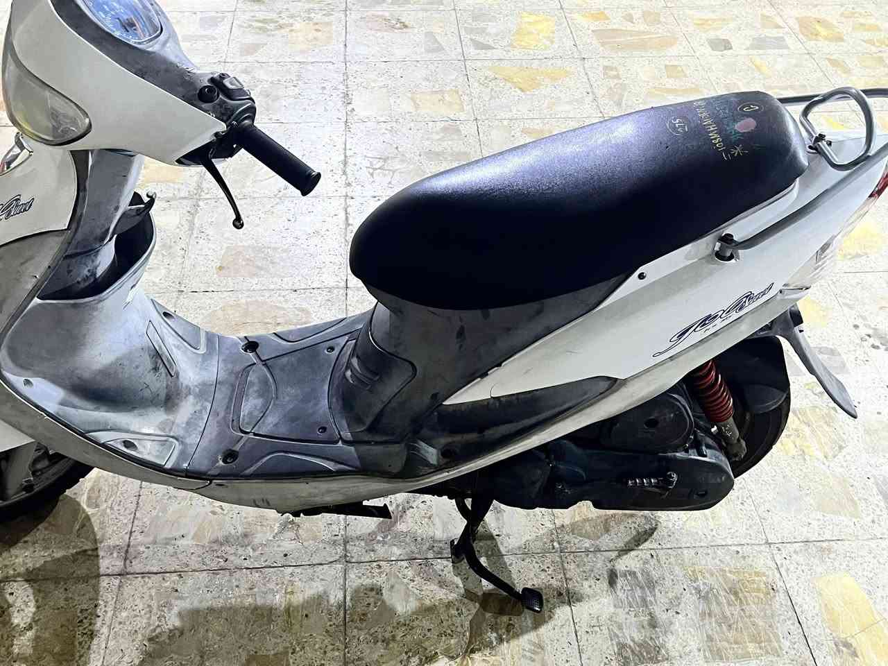 السلام عليكم ،ماكس قجمه للبيع دراجه بلاديه صار سبوع طلعت من الرمبه ومامفتوحه وناعمه خير من الله شرط الفحص رايدها850 مكاني بصره حيانيه *********** متوفر واتساب فقط شراي يتصل وبخدمته
