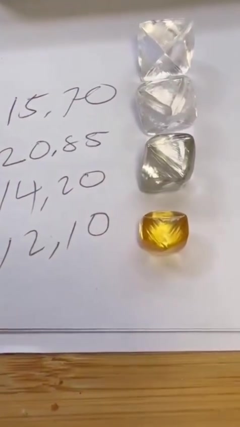 Natural rough diamond
Vvs1
200 isd per ct
00212676684300


**إذا كنت صاحب هذا الإعلان وتريد حذفه لأي سبب، رجاءا أرسل رسالة إلى الدعم الفني**