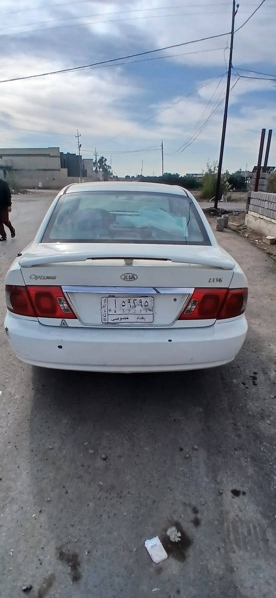 السلام عليكم للبيع اوبتيما وفود 2005 رقم بغداد امداور ثاني يوم الغرفه جديده كهربائيات شغاله  مكينه وكير نظيفه السياره مصبوغه صبغ عام السعر 68وبيها مجال للشراي مكان السياره بغداد نهايةالشرطه الخامسه ***********
