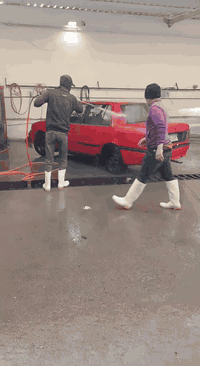 هونداي بوني للبيع ١٨ وبيها مجال ***********
