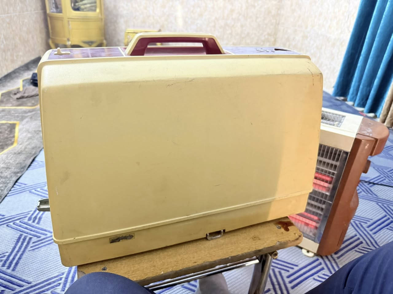 للبيع***********
