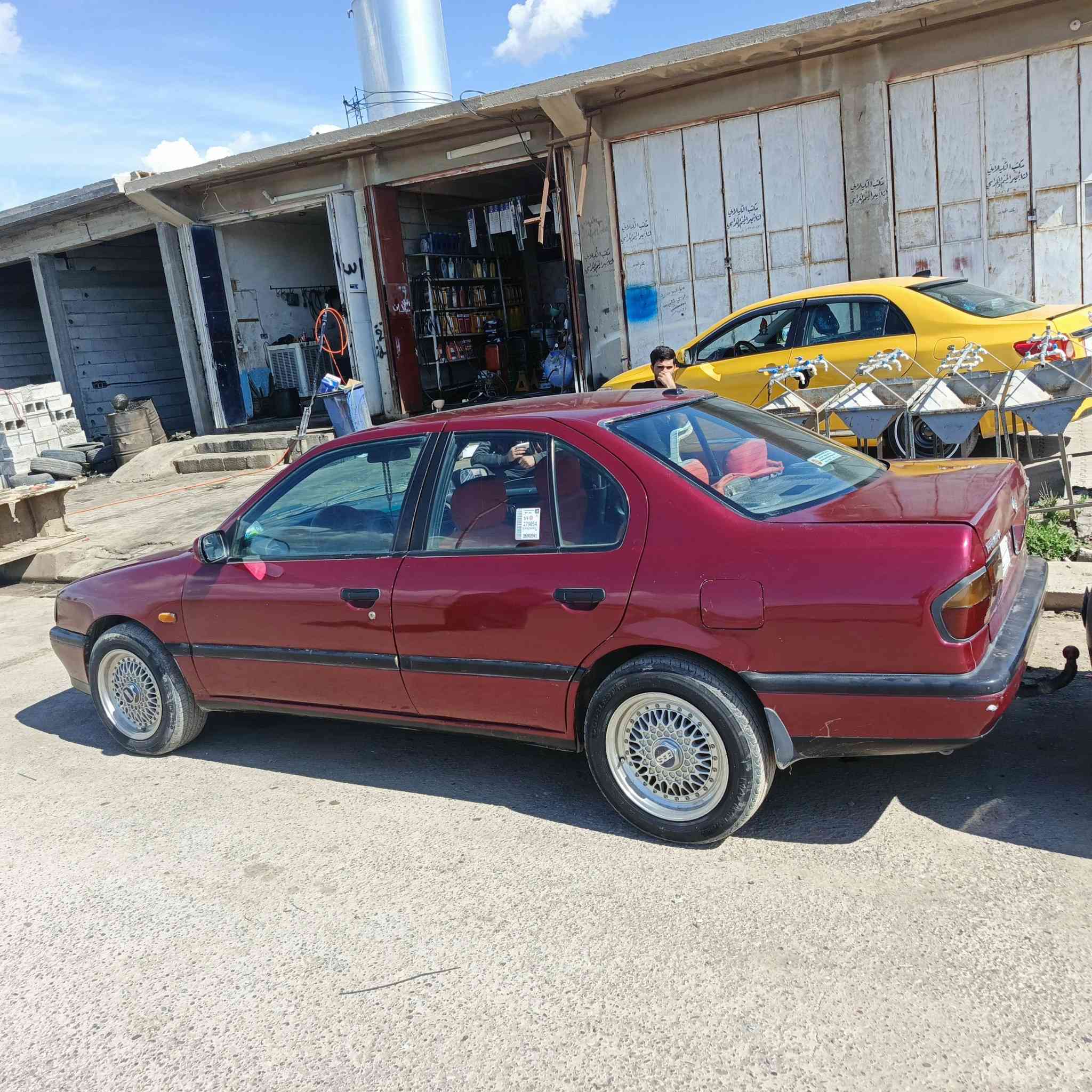 السلام وعليكم نيسان برايمر كير محرك شرط تخم تاير صدر بطاريه جديد تبريد شغال ثلج مشروع وطني كابون بنزين بيها صبغ جماليه فقط السعر ٤٥وبي مجال العنوان كركوك ناحيه يايجي ***********
