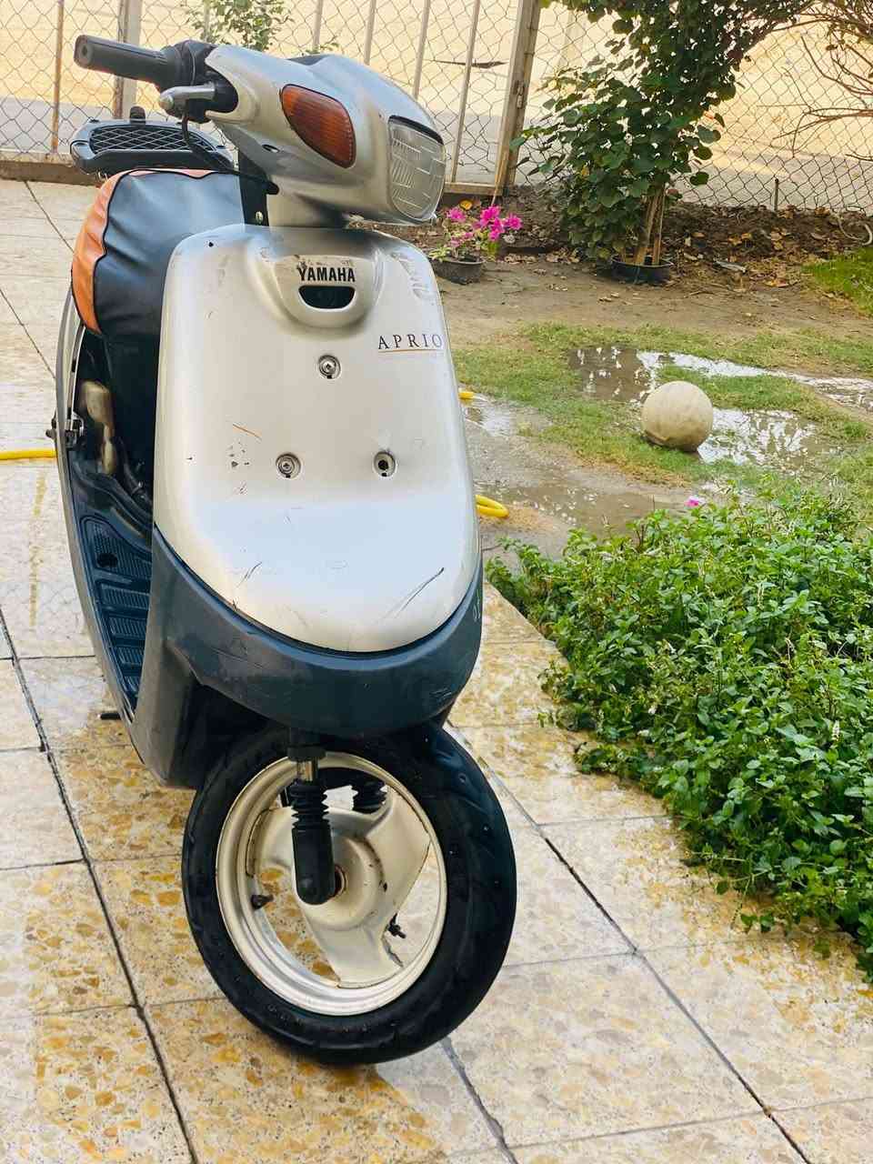 السلام وعليكم شباب دراجه بترا خط واحد شغاله مبدل بيه بوش بستم دراجه نضيف بيه نهضه حلوه لايت شغال عداد سرعه شغال بانزيل شغال تشتغل هندر تريد شغله سلف بدل بس باتري مكاني ناصريه مركز تصل عله هذه رقم ٠٧٨٠ ٦٥٤ ٩٧٢٣
