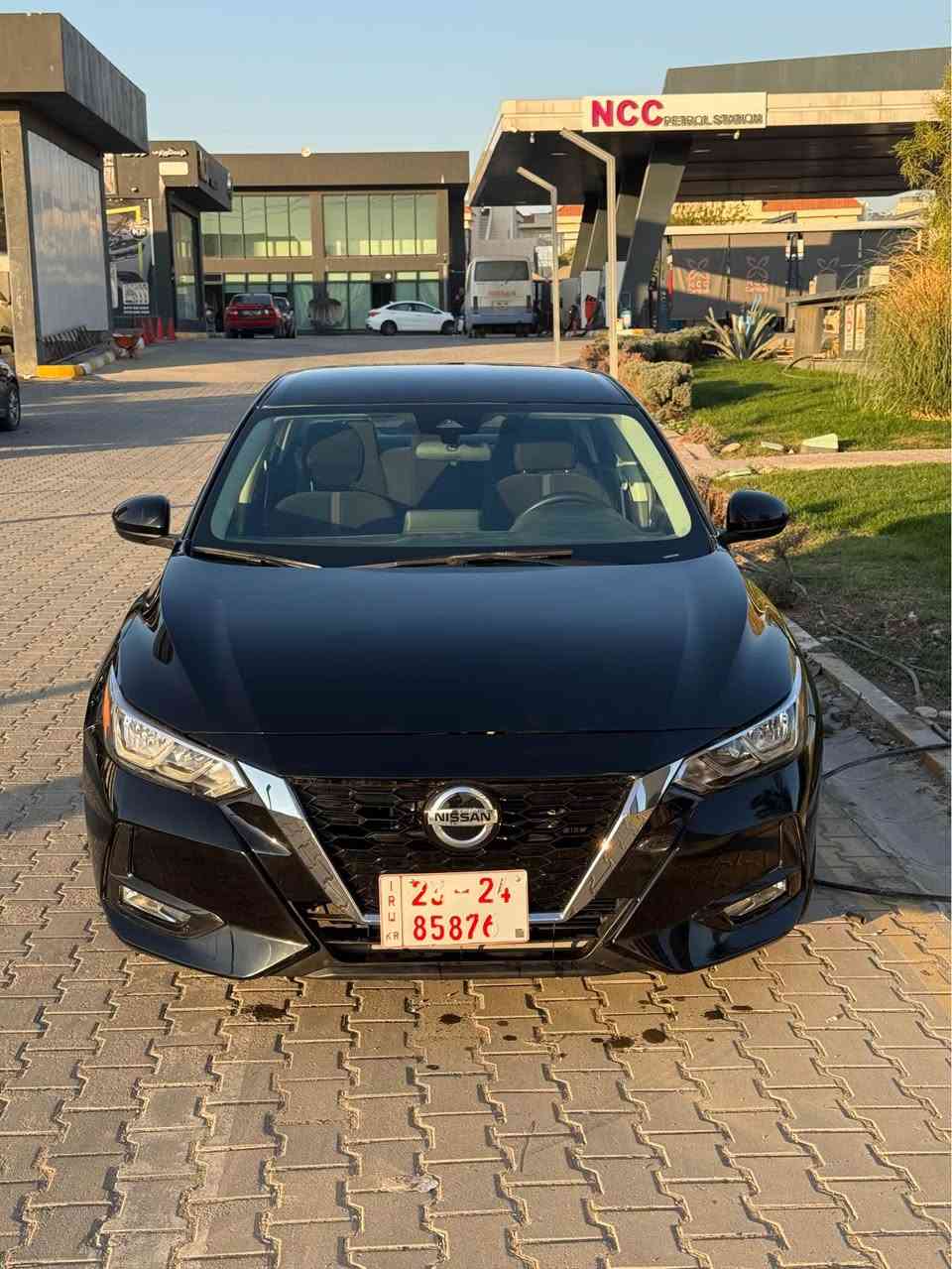 سينترا ٢٠٢٣ sv
Sentra sv 2023 
٢پارچە و پەلەیەک بۆیاخ 
بۆنیت و چەمەلەخی دواوە و پەلەیەک دەرگا 
مواسەفات بەسمە و ویلکەپ و راداری پێشوو دوا دەرگا بەصمە .
تیبنی:سەیارەکە کاتی نەشکاوە ٣ مانگ کاتی لەگەلە 
بە شەرتی رەقە
*********** السليمانية, العراق

