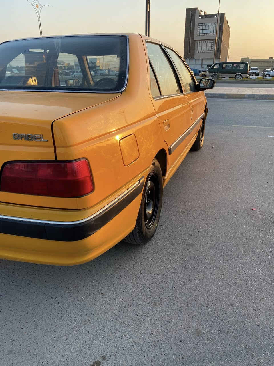 السلام عليكم بيجو بارص 21 مبدل بنيد فقط 61 وبيها مجال بسيط *********** مامتواجد ع الفيس
