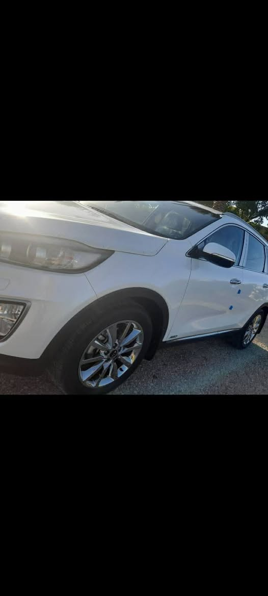 الصور تحجي مكفوله من الزلغ على ايد وحده من الزيرو السعر 255
وماشيه 19km شرط وين ما تريد افحص
اندر سورانتو بكل العراق اتحدى سورنتو بهيج نظافه

لل استفسار على الرقم :***********
