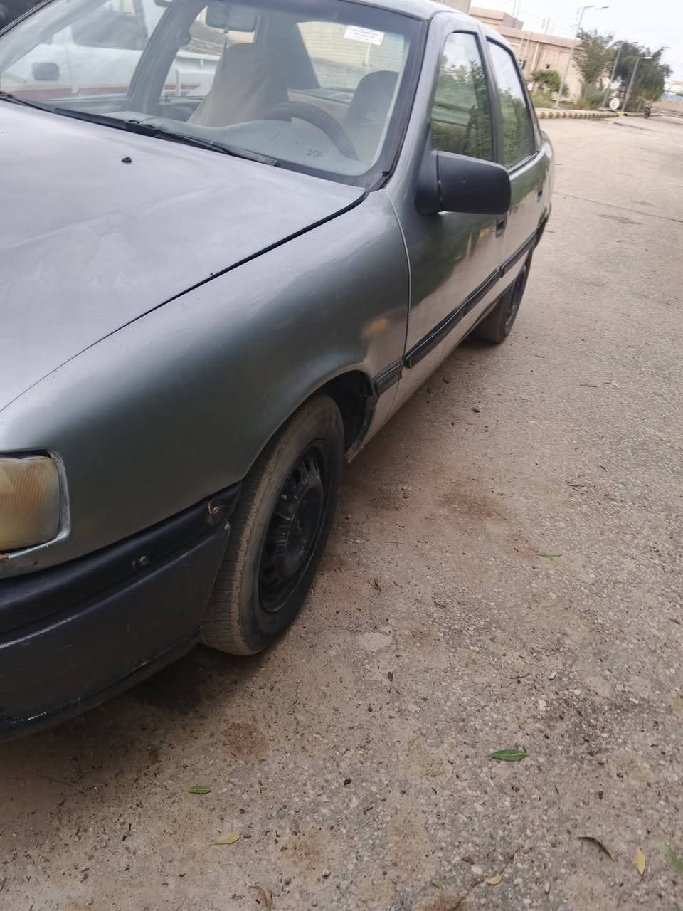 السلام عليكم
اوبل فكتره 93 رقم مثنى سياره جاهزه وكلشي بيها جديد
باتري جديد تايرات نضاف بك لايت ومري جدد محرك وكير نضيف محرك 1600 حداديه جديده قوايش جدد ضفيره وعقل جديد كهربائيات كلها شغاله اشاير عالي ناصي
سنويه ساقطه من 2019 راعيها يريد تحويل مكانه بالمثنى

سعر 20 بيها مجال مكان نجف
للاتصال ***********
