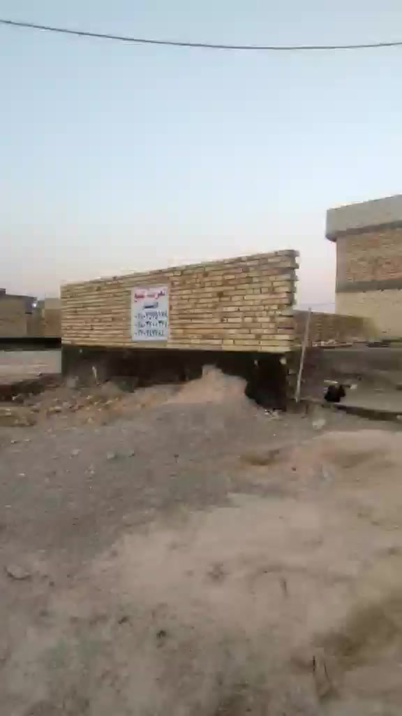 بتلو للبيع في حي لثقافه خلف مطعم حياوي
 الجامعه 200 متر واجهه 10 ونزال 20 بناء بتلو مع ضلعين  شغل درجه اولى
الاستفسار مراسله الصفحه او الاتصال على الرقم 
*********** 
***********
