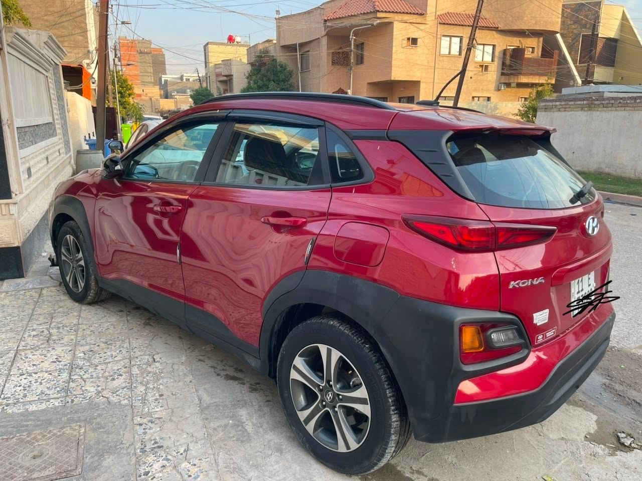 للبيع هونداي كونا 2020 🚘
سيارة نظيفة جداً ومميزة، مناسبة للاستخدام اليومي والعائلي، وبحالة ممتازة من الداخل والخارج.

🔹 الموديل: 2020
🔹 المحرك: 2000 CC (دوش)
🔹 الممشى: 55 ألف كم فقط
🔹 الرقم: بغداد - تحويل مباشر
🔹 كفالة محرك وكير
📌 ملاحظة مهمة:
السيارة حادثها كان بسيط جداً، والقطع المتضررة فقط:
✅ الجاملغ الأيمن
✅ البانيد
وتم تبديلها بقطع كورية أصلية، مع توفر صور الحادث والسونار داخل الصور.

✨ السيارة جديدة جداً جاهز وما تحتاج أي مصروف.
💰 السعر: 137 ورقة
ويوجد مجال بسيط للمشتري 
📍 موقع السيارة: السيدية
📞 للاستفسار والمعاينة:
***********

