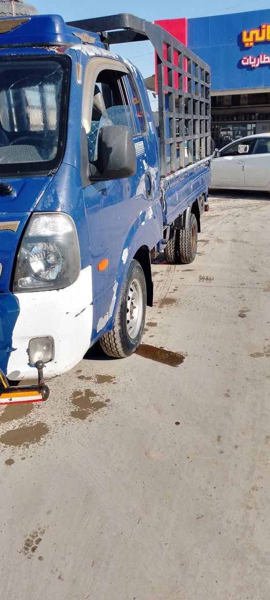 مسكر 16. رقم بغداد سنويه ل31 رقم انكليزي بسمي 7كير مكينه بالكارتون شديتهه قبل شهرين صدر تخم تاير 
السياره معروفه مواصفاتهه 5دكم *********** مكانهه ديالى بعقوبة السعر 115 مراوس باحدث وانطي فرق
