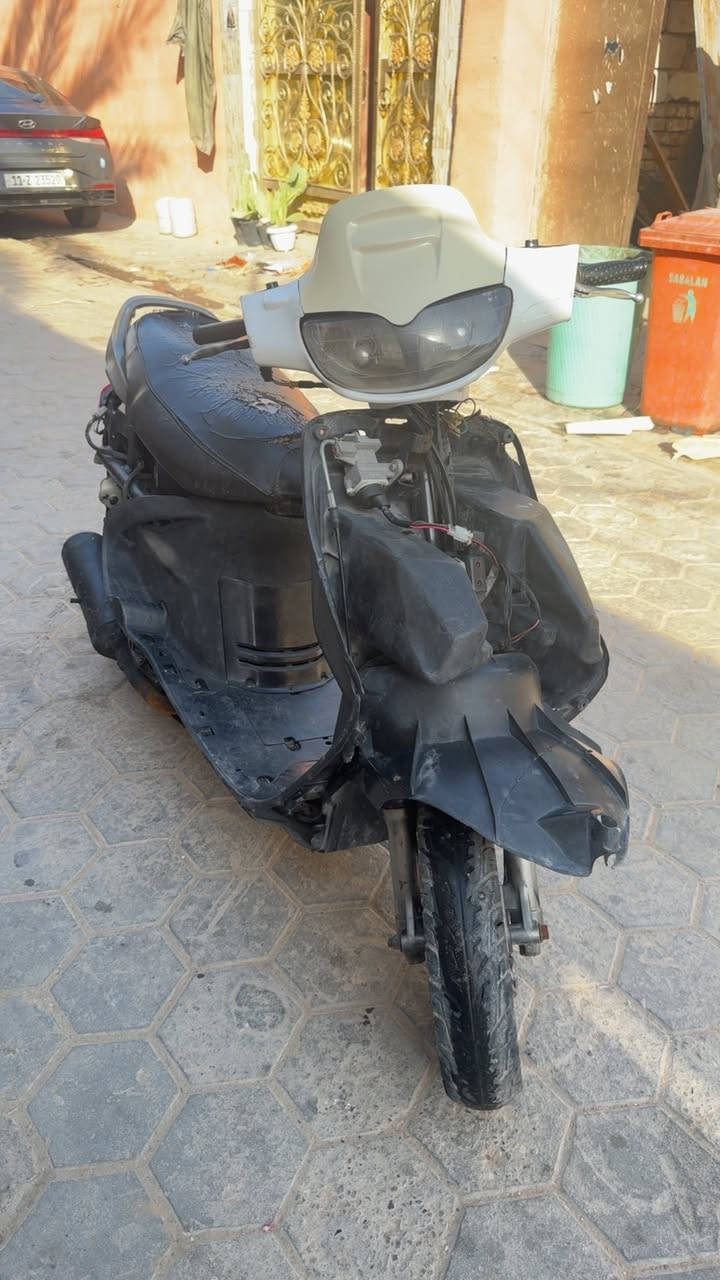 راجه فراشه للبيع سعر 190
سلام عليكم دراجة فراشة للبيع 

دراجة  كايم محركه  

 كهربائيات كله شغال سعر 190
***********
