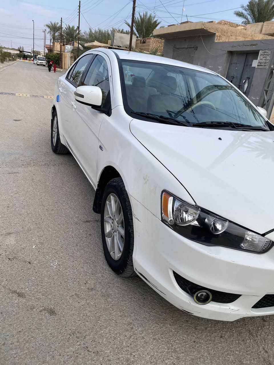 سياره للبيع مسيوبشي موديل 2016تراهمً بيع تراهم مراوس مكان كبيس رقم ***********
