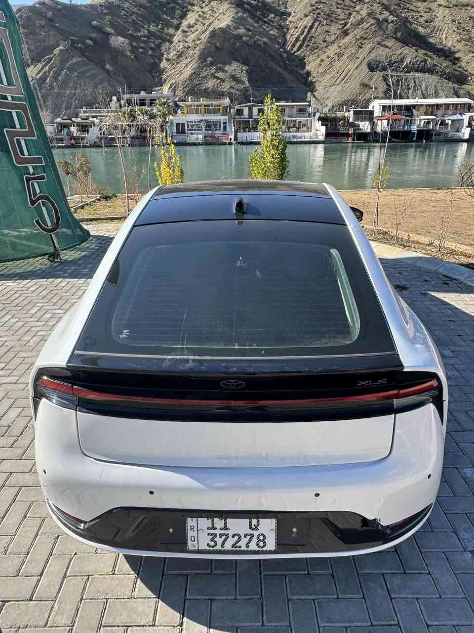 تويوتا بريوس موديل  2023.
 وارد امريكي  محرك  2000 هايبرد  فئة XLE
مواصفات. السيارة
رادار امامي 
رادار جانبي
تحديد مسار
هندبريك بصمه
اوتو هولد 
مووود درايف 
كامره خلفيه
حساسات امامي خلفي 
تشغل عن بعد 
مكان السيارة بغداد حي الاعلام
***********. 
السعر 18.800
