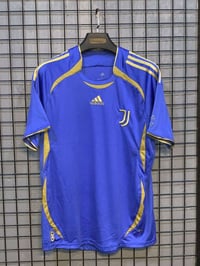 دريس يوفي • مقاس لارج • اصلي وكالة