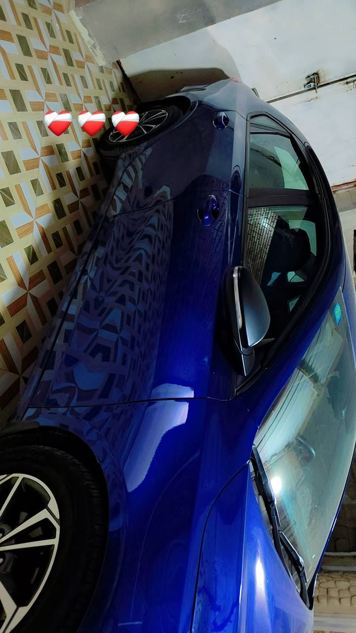 السلام عليكم
فورتي للبيع الموديل 2023
حادثها بابين جهت السكن جانبي
ايرباكات سليمه 
ماشيه 55الف كيلو متر
المواصفات حساس خلفي امامي.
نقطه عمياء بالمرايه اشاره
قياده ذاتيه 
تحديد مسار 
گير ثلاث وضعيات قياده 
رقم بغداد معوقين وكالة عامه
وباقي التفاصيل بالتصال 
الرقم.. ***********
