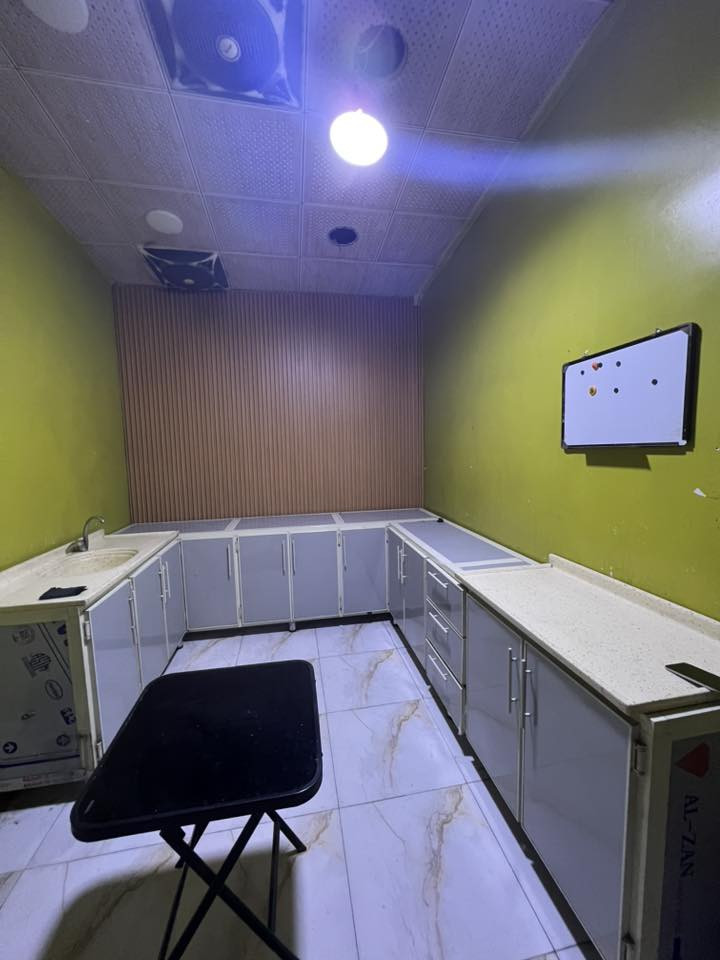 كاونتر محل كامل للبيع النصافه ٩٠٪؜ تجي تاخذه وتترحملي يفد للبيت للهل المطاعم السعر ٤٠٠الف


**إذا كنت صاحب هذا الإعلان وتريد حذفه لأي سبب، رجاءا أرسل رسالة إلى الدعم الفني**