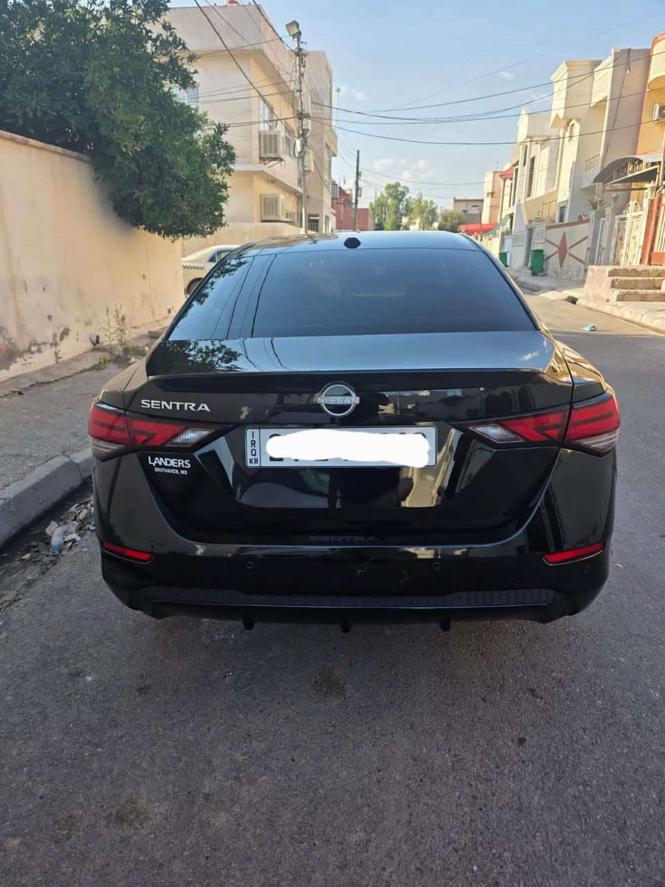 Nissan Sentra 2025 
نیسان سێنترا مودێل ٢٠٢٥ 🔥

حساس/رادار سینگ و پشت و قودیک
رادار جادە
                                                                        Auto Hold
دەرگەهـ بەسمە و سویچ بەسمە 
شەغال / کامیرە /شاشە مەزن
نیضام Eco
ویل کروم شریکە 
تحکم ستێرن 
تحدید سرعە 
شحن Tipe C 
رێڤەچوون 38.000. Mil
رەقەم دهوک / تحویل ب شەرت
ــــــــــــــــــــــــــــــــــــــــــــــــ
بولند و چەمەلوخ سبخ 
بێ شاصی
سعر دبن بازاری دا 🔥
132$و بیچەکا مجالی 
موبایل *********** دهوك, العراق
