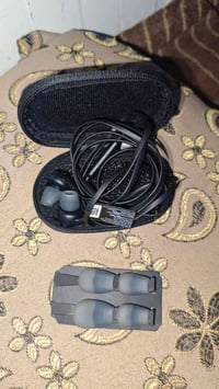 هايبر اكس 2 سلك  استخدام اقل الساعه مشتريها ب 38 الف تاخذها من بيتي سع...