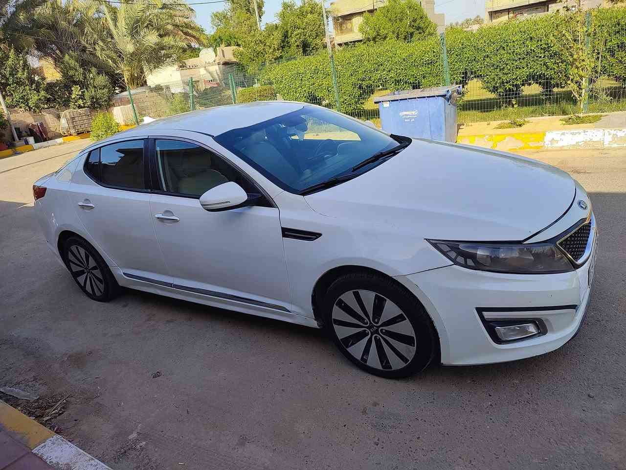 سلام عليكم بيع مستعجل  اوبتما 2014خليجي محرك 2400دوش بصمه تشغيل فول مواصفات عدا بنوراما رقم جديد نكلزي سنوي ل28 تريد تحويل تريد وكاله اني حاضر سياره متجايه تجوه خفيفه أبيعك صبغ عام لغود شواصي مكفولات محرك كير تبريد حداديه مكفولات شرط الفحص السعر 87وبيها مجال مكان سياره كربلاء طويريج اتصال على رقم ***********
