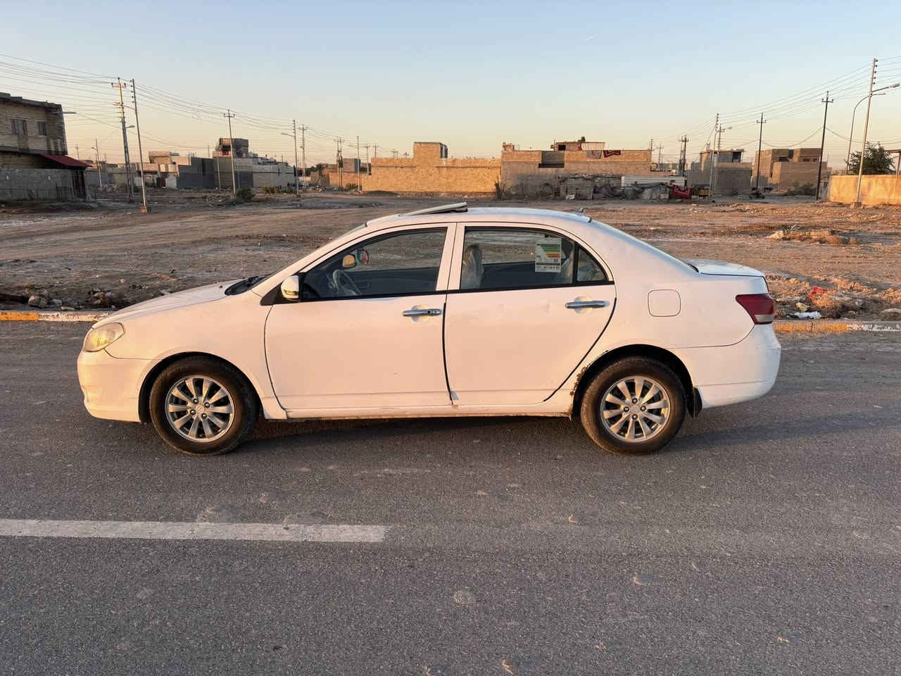 السلام عليكم BYD G3 موديل 2013 گير اوتو خير من الله  عليها تخم نوزلات وبلكات ومجاول جديد وتخم تاير جديد تبريد ثلج وتدفئه كشنات جلد بلاد ترحيب اشاير بالمري فتحة رقم ديالى
بيها شوي نقوصات
مكاني بغداد/الحسينية مال راشدية
السعر 55 وبيها مجال حگ الجيه
‎*********** للاتصال
*********** واتساب
