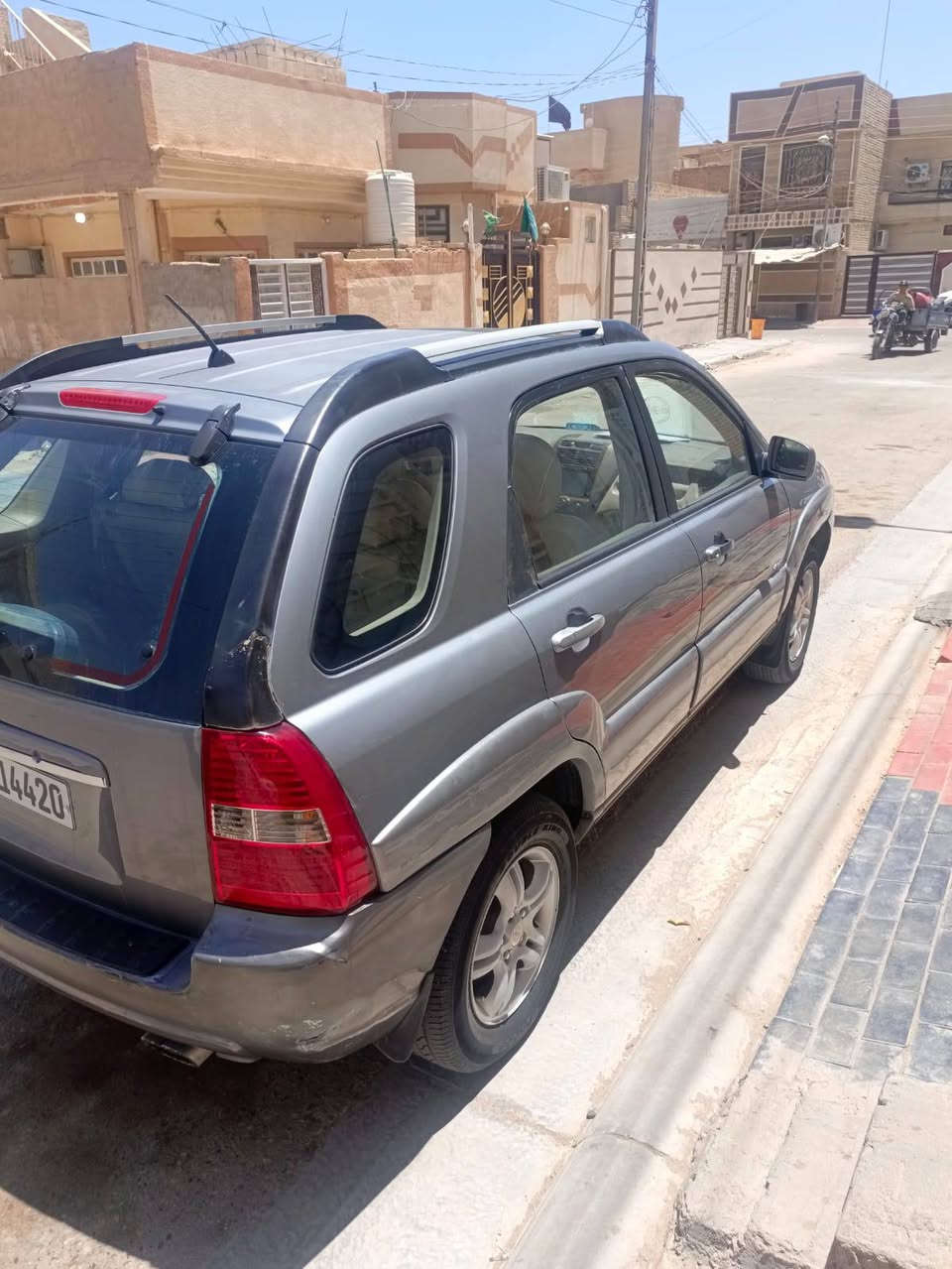 السلام عليكم سبورتج مديل 8 خليجي رقم اربيل دولي فول مواصفات كفاله ماعده البنيد صبغ كير مكينه حداديه تخم تأير كله جديد سنويه جديده مكينه 2000مكان السياره كربلاء السعر 90 وبيهه مجال قليل 
***********
