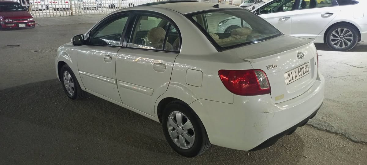 سلام عليكم كيه ريو 2011 رقم بغداد بسمي سياره بيها صفحه يمنه بيها صبغ بيها دوسه عتبه وتكمه بيه تصليح موضح با سونار مرفق بل صوره مكينه 1600 فول فتحه شاره بل مري تحكم ستيرن خمس ويل كب داخل بيجي سعر 73 بيها مجال مكان نجف ***********
