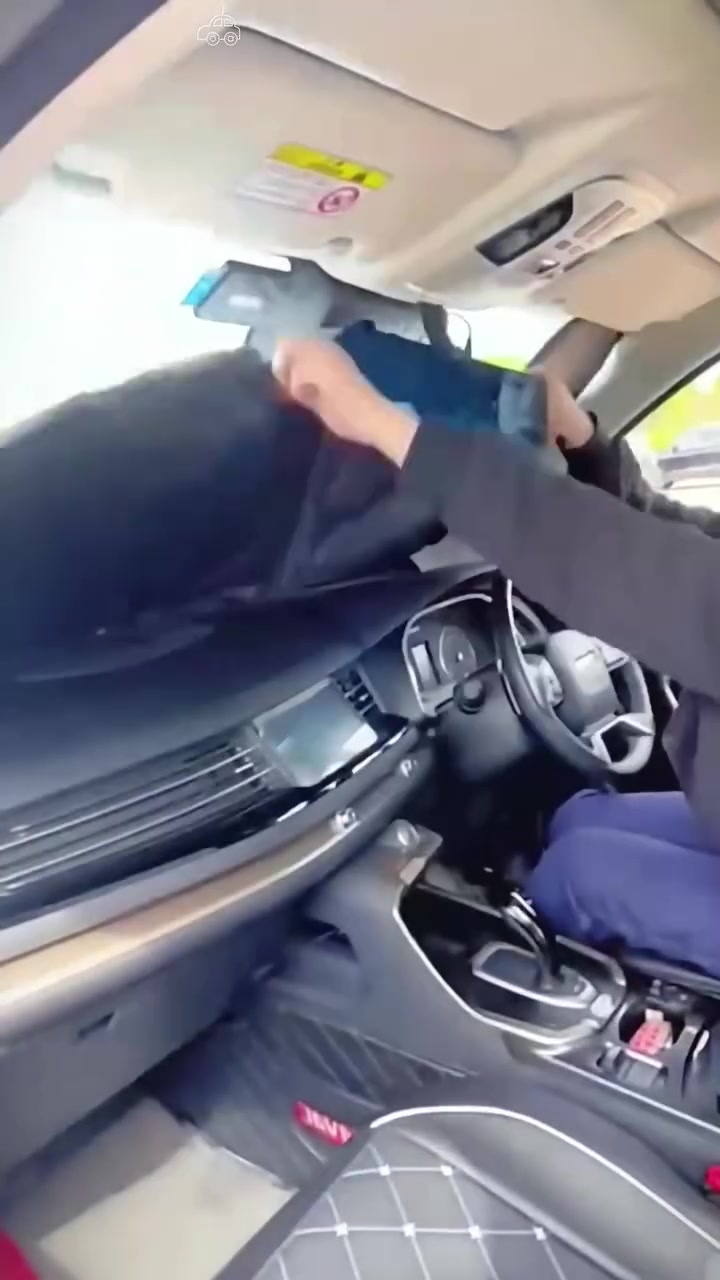 داشکان شەمسی سەیارە تەنها 0.99$
 کوالیتی زۆر زۆر باشە نرخێکی زۆر هەرزانە تەنها 0.99$
کارتۆنی 100 دانەی تێدایە

خصم على الطاقة الشمسية للسيارة، فقط 0.99 دولار
جودة ممتازة وسعر زهيد للغاية، فقط 0.99 دولار
تحتوي العبوة على 100 قطعة

🌻
ناونیشانی لقی هەولێر : کۆتری سەلام باڵەخانەی جیهانی مۆبایل نهۆمی خوارەوە تەنیشت وشیار فۆن
گەیاندن هەیە بۆ هەموو عێراق و رۆژئاوای کوردستان
***********
*********** 

لینکی فەیسبوک 
https://www.facebook.com/Sunflowerkurd

لینکی گروپی ڤایبەر

https://invite.viber.com/?g2=AQB7aGqMZAZKFFB7wBhwUWrFfW8CYP4bXmvBE2THOKwicCOnXwK5F%2BkTYJNk4S16

لینکی گروپی وەتسئەپ

https://chat.whatsapp.com/JVV2SrZL8wz7ypl0Kr4tYr
لینکی گروپی تیلیگرام
https://t.me/sunflowerphone
