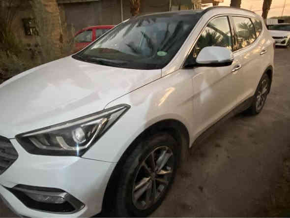 السلام عليكم
سنتافي 2018
خليجي مكفوله كفاله عامه
السياره فول مواصفاتvib
بصمه 
بنوراما
كراسي كهرباء اثنين
كراسي جلد تدفئه تبريد
جنطه كهرباء
سايد بريك بصمه
السياره نظيفه 
ماشية 157الف
المكان بغداد
رقم التلفون ***********
السعر 205$ بغداد
