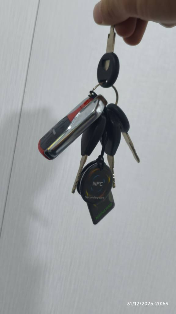 بەناوی خوای گەورەو میهرەبان ❤️

نامی پڕۆ

٢٠٢٥

٥ گێڕ

مەکینە ٢٠٠

شاشە ئایپاد

شەغال و کارت

لە ئاسنی دواوە بۆ تایەی پێشەوە بە شەرت

کارەبای و گێڕو مەکینەی کامل بەشەرت
 
مەکینەو گێڕی نەکراوەتەوە

کەم ڕۆشتوە

نرخ ٧٥٠ معامەلەبکی برایانە 
بە چاتو تەلەفون وەڵام ئەیەمەوە

یەک مەسرەفی بچوکی هەیە لەکاتی معامەلە باسی ئەکەم

***********
*********** السليمانية, العراق
