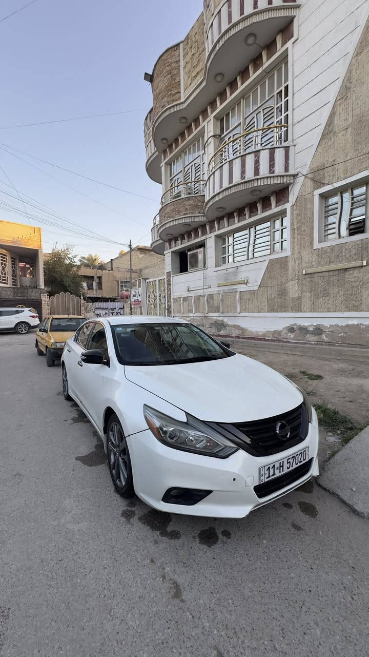 التيما 2018 sr
سيارة نظيفة عليها ادامة جديدة 
لايتات زينون 
مواصفات sr معرفة 

شاشة كار بلي 

تدفئة كشنات +ستيرن 

تشغيل عن بعد 

ابواب بصمة 

ماشية 86446 mi 

ضربة سيارة موضح بالصور 

السعر 130$ وبيه مجال بسيط 

***********
