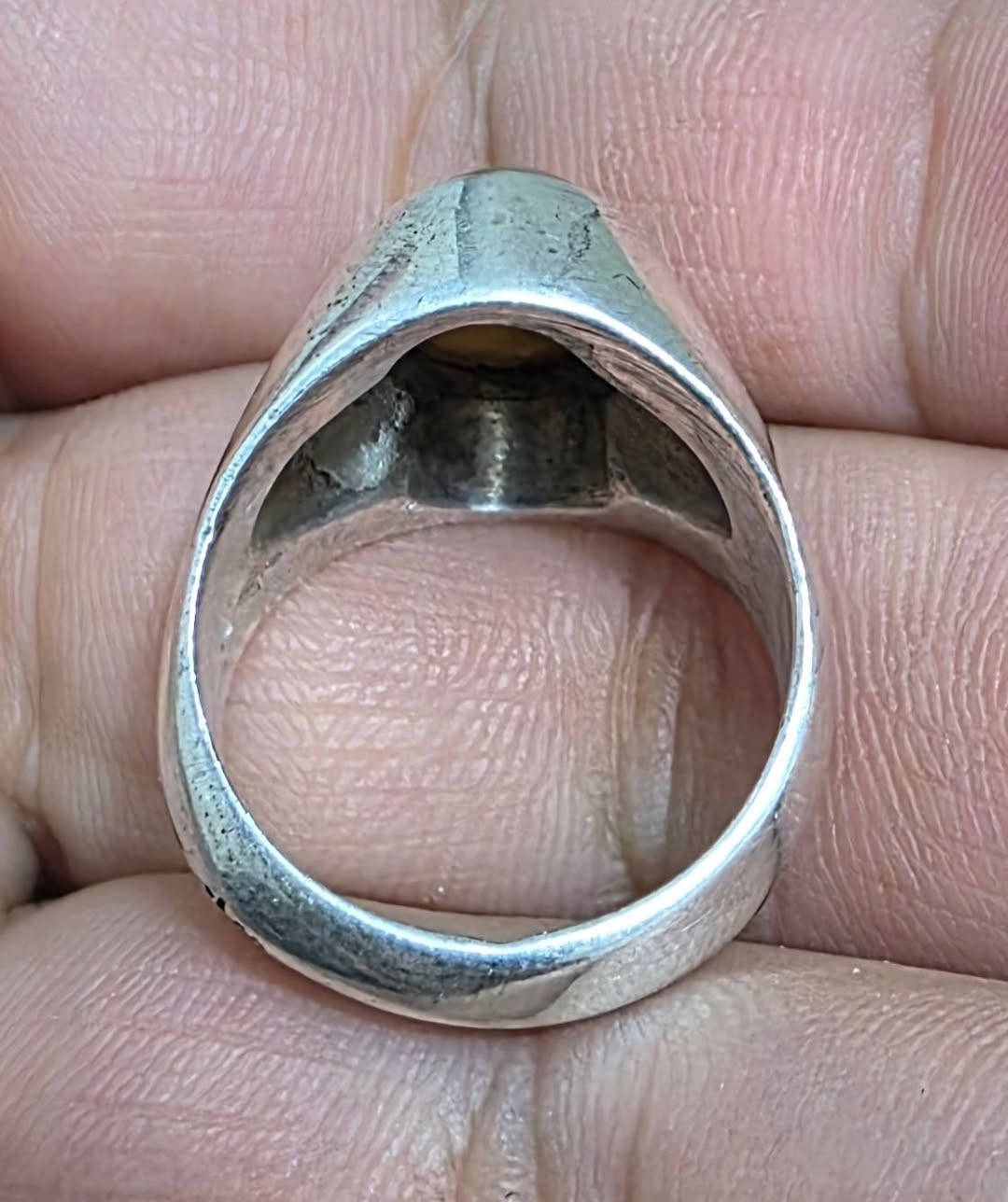 خاتم سليماني هندي قديم صياغة صب ثقيلة
شراي يجي خاص


**إذا كنت صاحب هذا الإعلان وتريد حذفه لأي سبب، رجاءا أرسل رسالة إلى الدعم الفني**