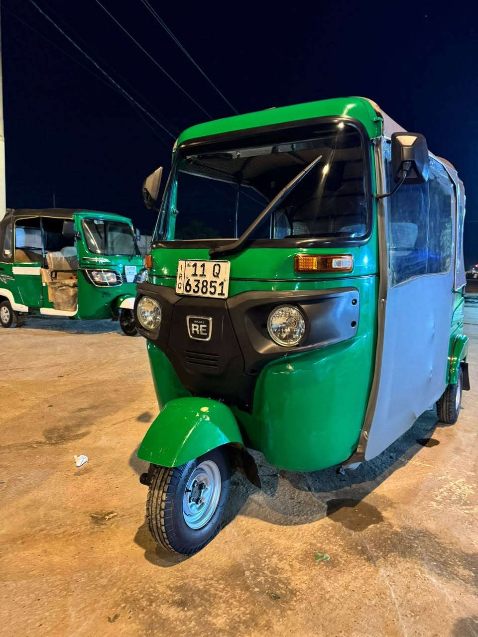 السلام عليكم تك تك باجاج للبيع رقم بغداد تحويل مباشر موديل ٢٢شهر١١ على الفحص الشراي يجي يفحص ويشوف بعينه مكان بغداد الدوره السعر ١٠و٥٠٠وبيه مجال للشراي ورجاءأ رجاءأ الموشراي لايكسر بحلال العالم ولايتعب روحه ***********
