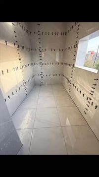 علي ناصر رقم واتساب07808635064  العمل بورسلين هندي قياس 120×60  ضمان ا...