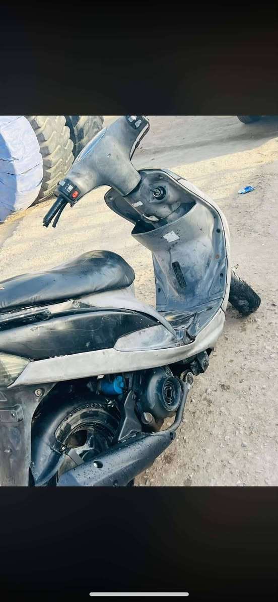 للبيع
ماكس منغولي مكينة مكفولة رمبة كابريتر جديد
نواقصها لايتات وقبق هندر وبريك امامي
السعر 350 وبيها مجال مكاني بغداد العبيدي 
للتواصل ***********
