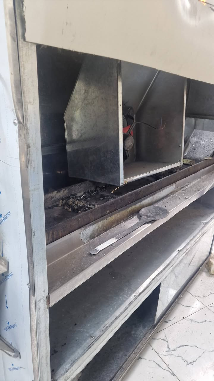 .اغراض للبيع مستعجل مكانهن الكراده داخل
الاتصال عل الرقم
***********
