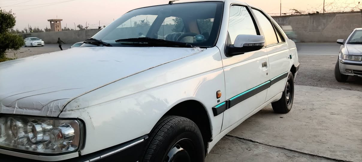 السلام عليكم شباب بيحو ٤٠٥مودي٢٠١٣رقم بغداد سنويه بسمي سياره بيهه فقط ربع جاملغ امامي بي صبغ وبيهه بارد كير مكينه تبريد تدفه صدر امامي خلفي تخم تاير جديد سعر ٤٣بيهه مجال مكاني بغداد ***********
