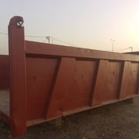 بدي خمسه متر مال سكانيا البي 07705405789 بسعر مناسب