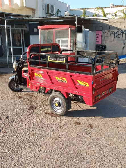 سلام عليكم ستوته شحن الحجم الجبير ام الكير موديل 25بصمتين وسويجين بطاريات 6نضيفات وماصار فتره من شادهن وكهربائيات كله شغاله ستوته نضيفه معنى الكلمه بلعافيه عل ياخذه مكاني بغداد حي جهاد السعر مليون و 200قفل بدون عمله وهاذ رقم /*********** متواجد خاص واتساب
