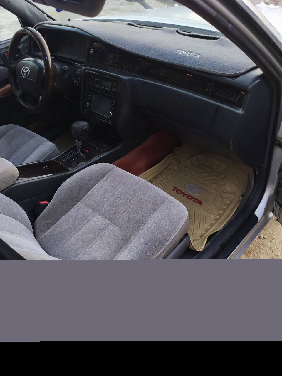 تويوتا كراون رأس الثور تكم
1997
مواصفات 5دكم فول تبريد قطعتين 
كشن مساج 
 اربع كشنات كهرباء 
سبلت 
مكينه vvt.i بطل اسود 
جديده شرط 
حداديه جديده 
لايت زنون 
شاشه تحكم 
تخم تاير جديد
كفاله عامه من الحادث والصبغ فقط السياره بيها جراد قليل لان كشرها ابلاد 
رقم بغداد الجديد باسمي تحويل مباشر 
سنويه لل 2027
سعر 97 وبيها مجال 
واتساب ***********
