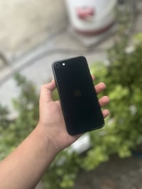 آيفون SE جيل 3 2022 للبيع بطاريه 92  ذاكره 64  (الجهاز مواصفات آيفون 1...