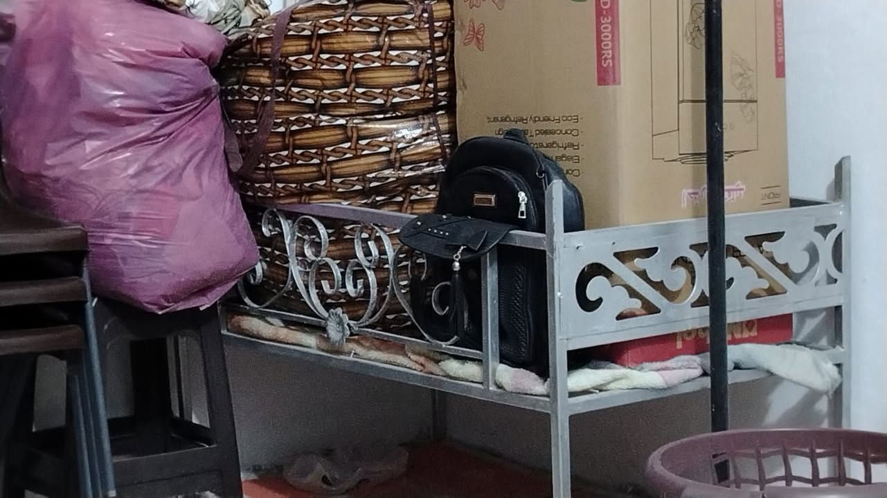 خمارة مع جربايه حديد للبيع اني مكلف بل نشر الاتصال ***********
