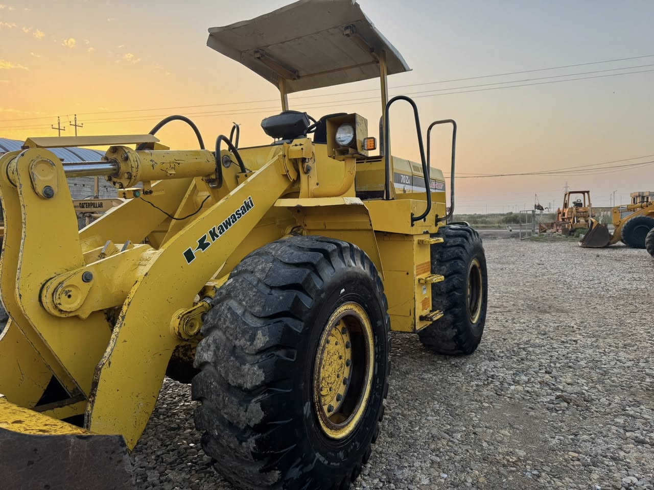 معرض القريشي 
العنوان واسط النعمانيه 
شفل حجم 70 دخول جديد
مكينه ازوزه 
ليبر هايدروليك 
بريك بل مكان 
المكينه جيديده على وضع الشركه 
الشراي يتصل ***********
